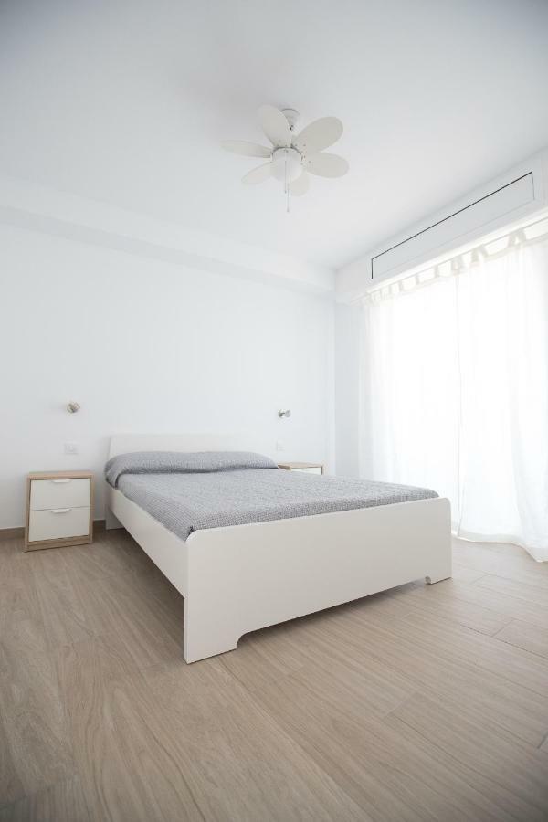Apartamento Cerca Del Mar Бланес Экстерьер фото